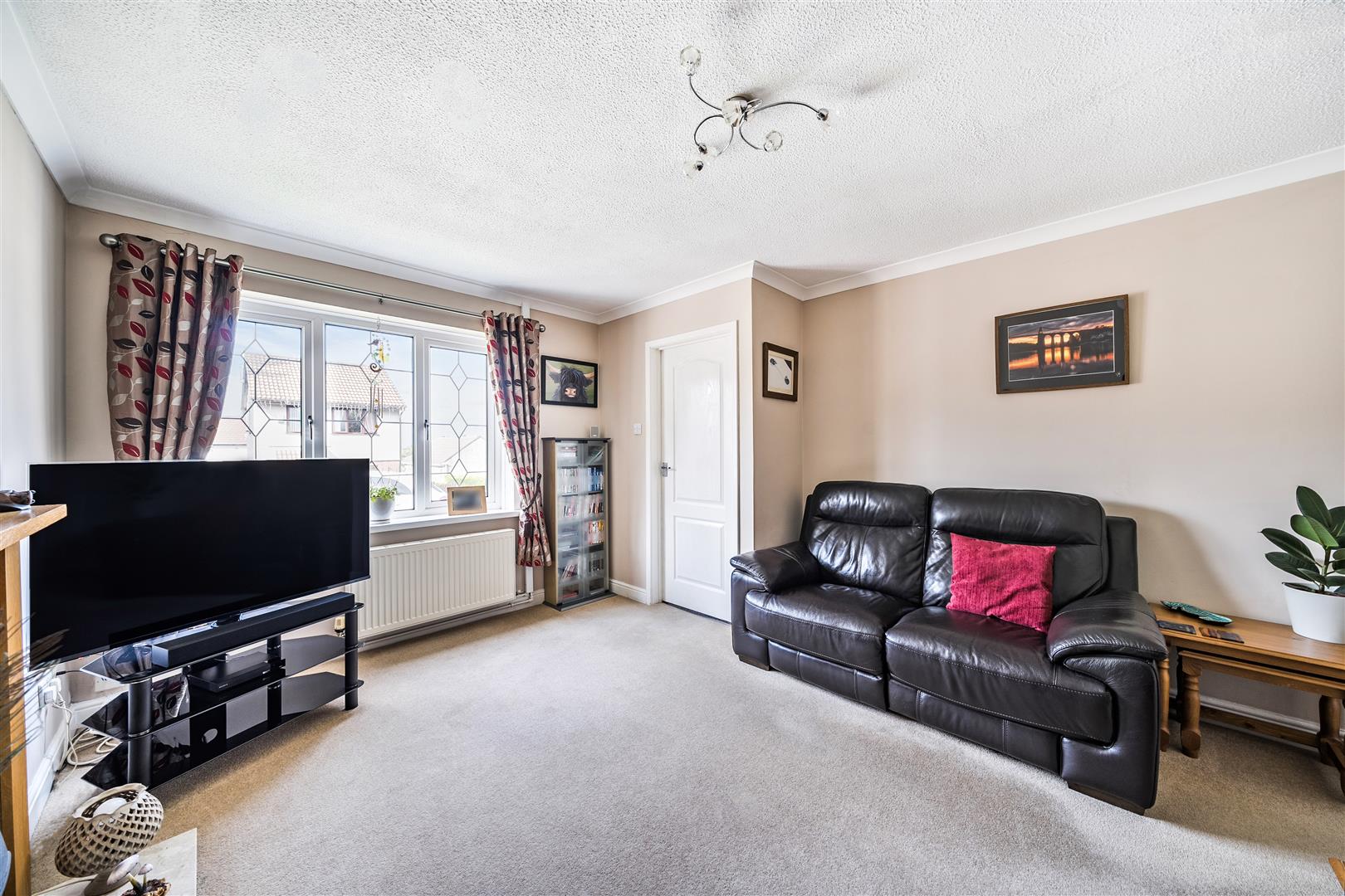 St Nicholas Close, Waunarlwydd, Swansea, SA5 4QB